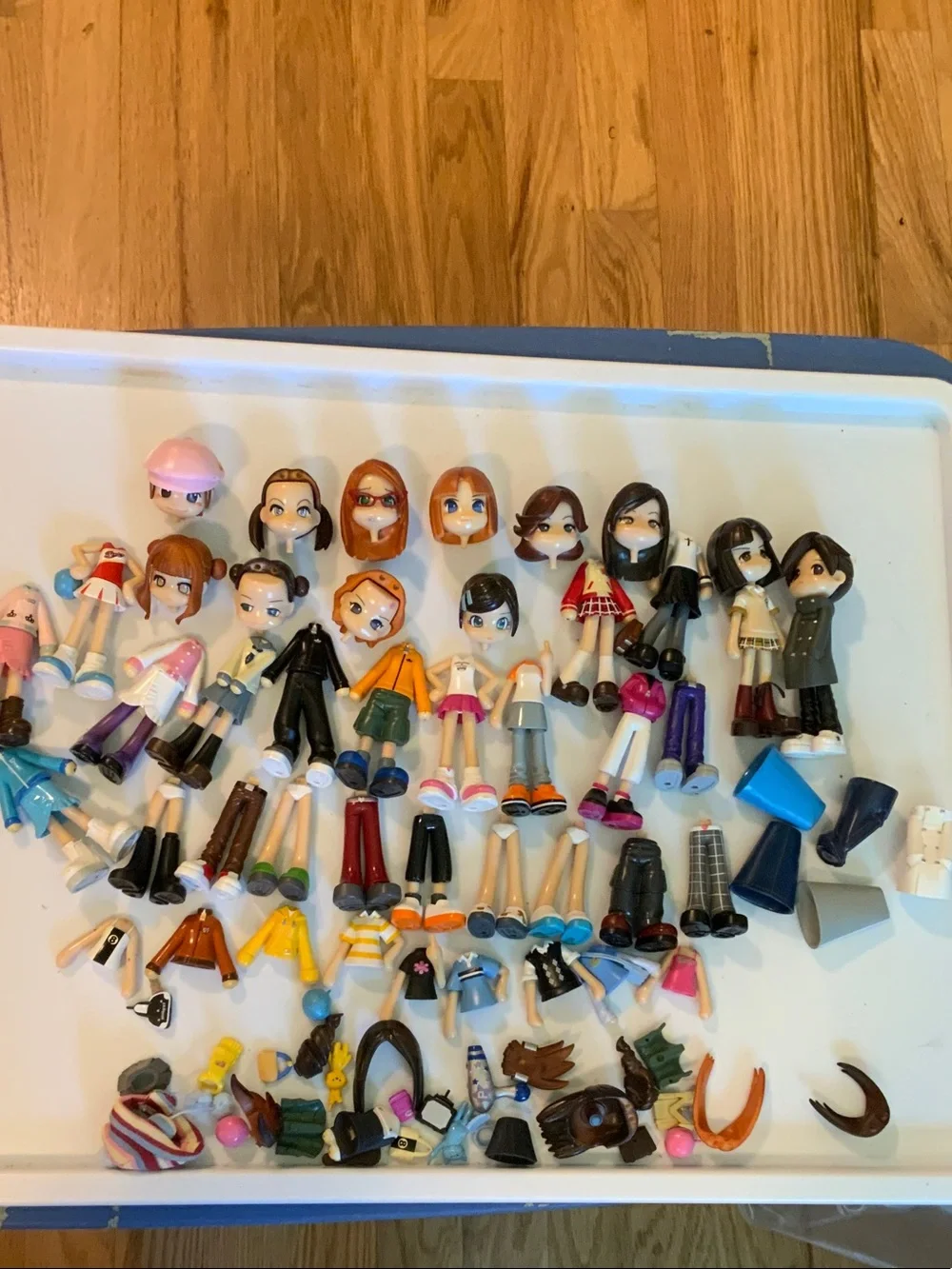 Mix-and-Match Kids Fashion Doll Figures & Accessories - Blue, Pink, Brown Pieces